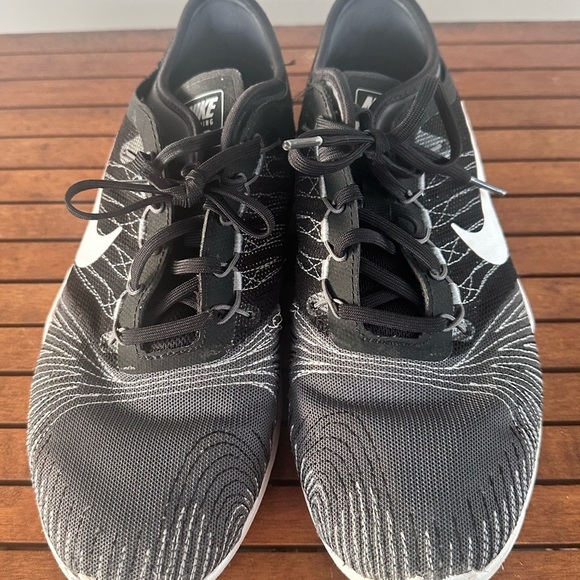 Nike Training Flex Adapt women’s athletic shoes size 8.5 - Picture 2 of 8